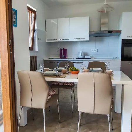 House Vakantiehuis Petrcane