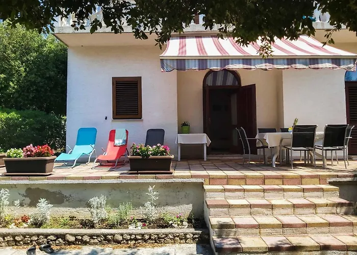 House * Петрчане